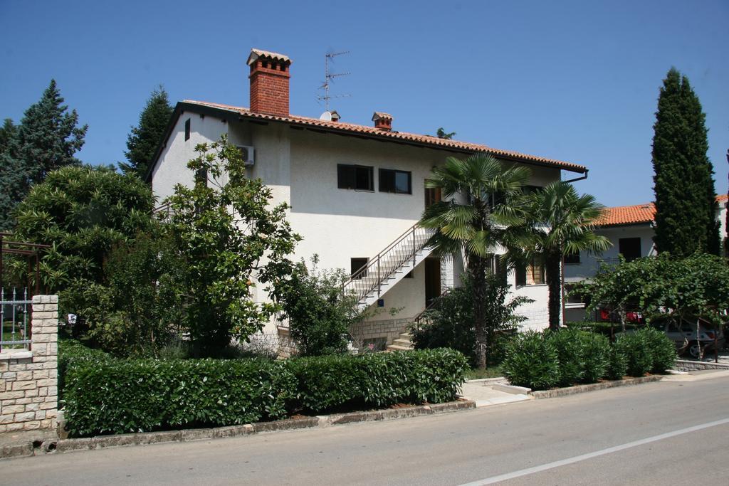 Pineta House Vidos Apartment Porec Ngoại thất bức ảnh
