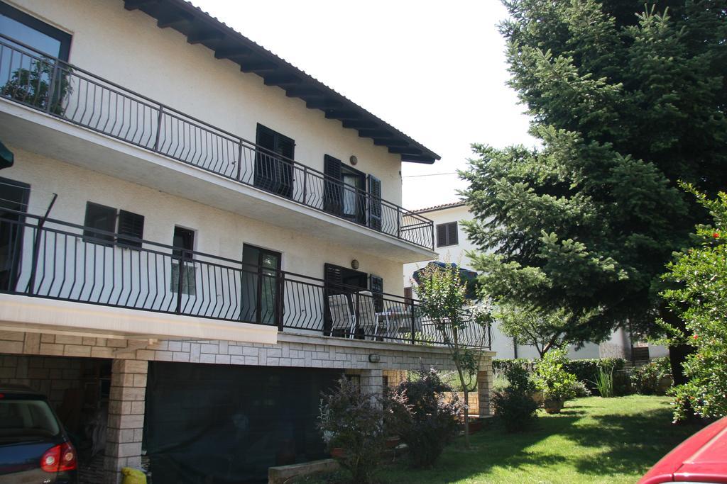 Pineta House Vidos Apartment Porec Ngoại thất bức ảnh