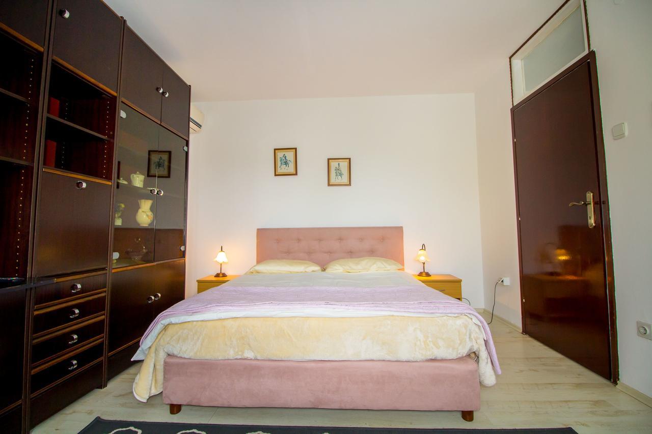 Pineta House Vidos Apartment Porec Ngoại thất bức ảnh