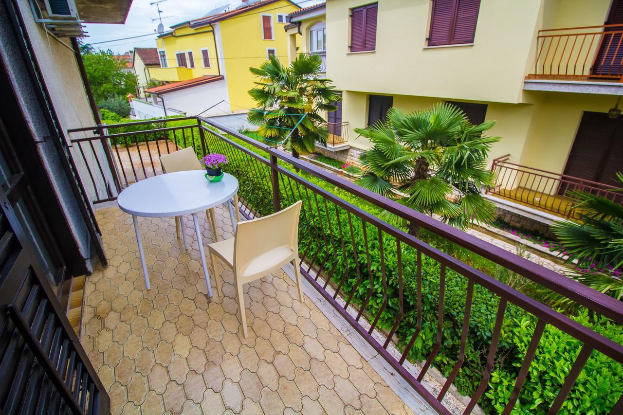 Pineta House Vidos Apartment Porec Ngoại thất bức ảnh